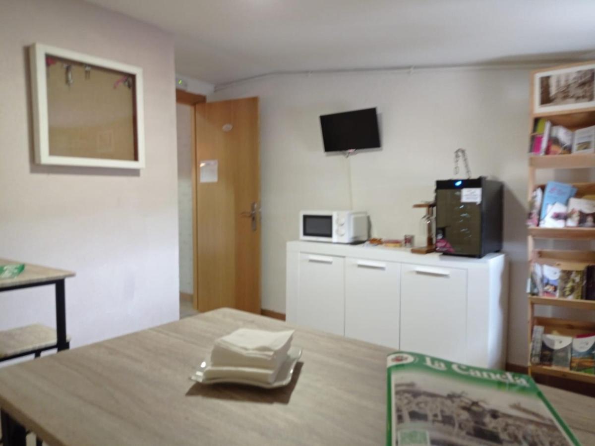 Pension Ubeda Fuenmayor Exterior photo